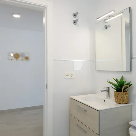 Playa De Guacimeta - Salitre * Playa Honda (Lanzarote)