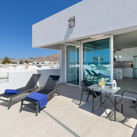 Playa De Guacimeta - Salitre * Playa Honda (Lanzarote)