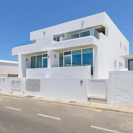 Playa De Guacimeta - Salitre Playa Honda (Lanzarote)